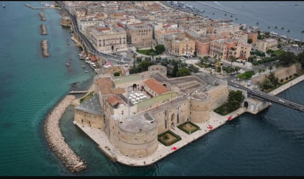 La Casa Di Teresa Otel Taranto Dış mekan fotoğraf